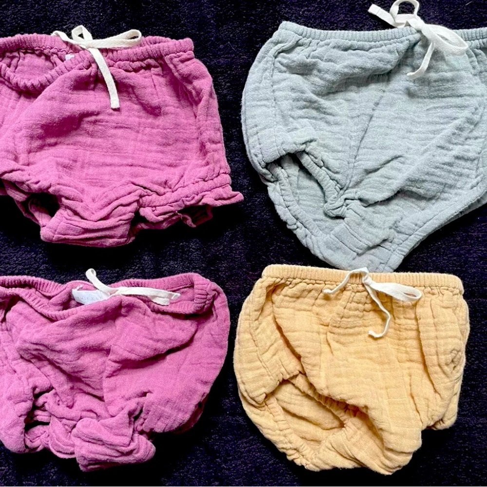 LOT OF 4- Jamie Kay Diaper Cotton Diaper Covers Bloomers- Size 1 yr, 2 yr, 3 yr